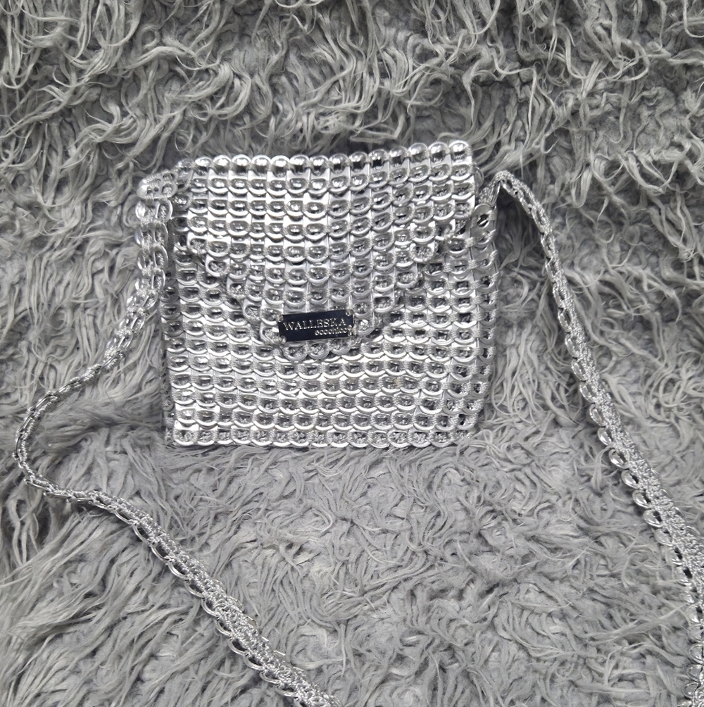 Walleska Silver Pop Tab Recycle Purse